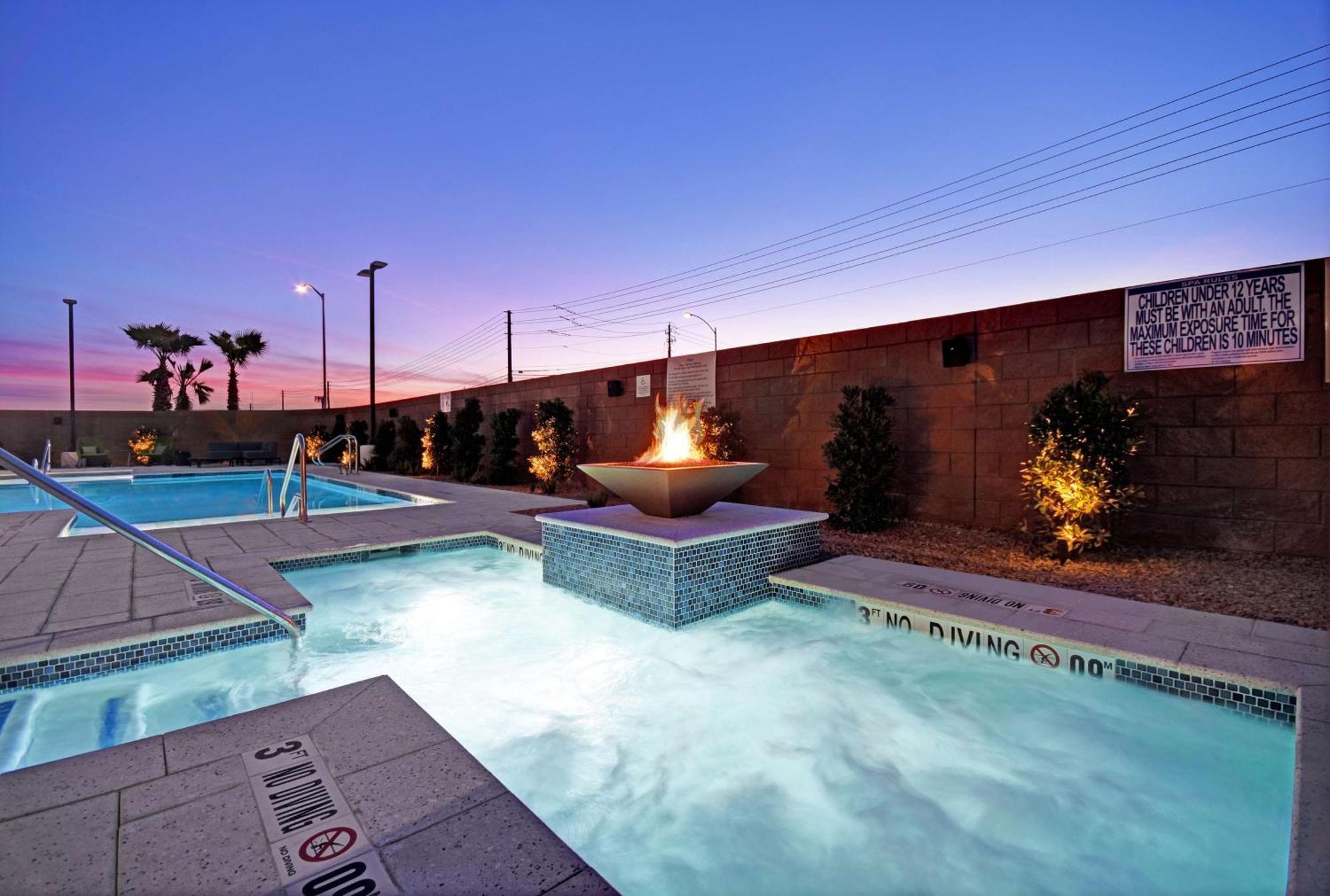 Hampton Inn Las Vegas Strip South, Nv 89123 מראה חיצוני תמונה